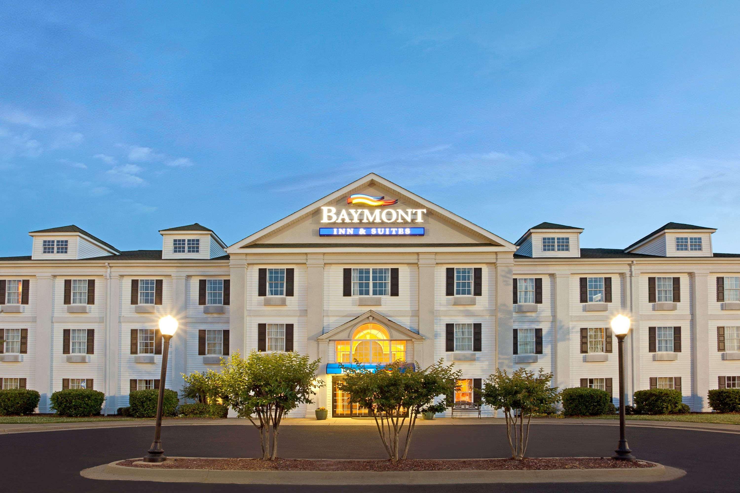 Baymont By Wyndham Hotel 2*
